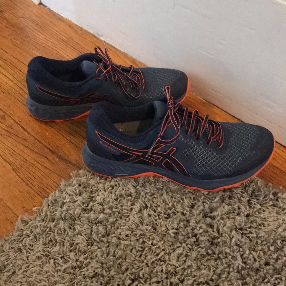 ASICS running shoes—Brand New